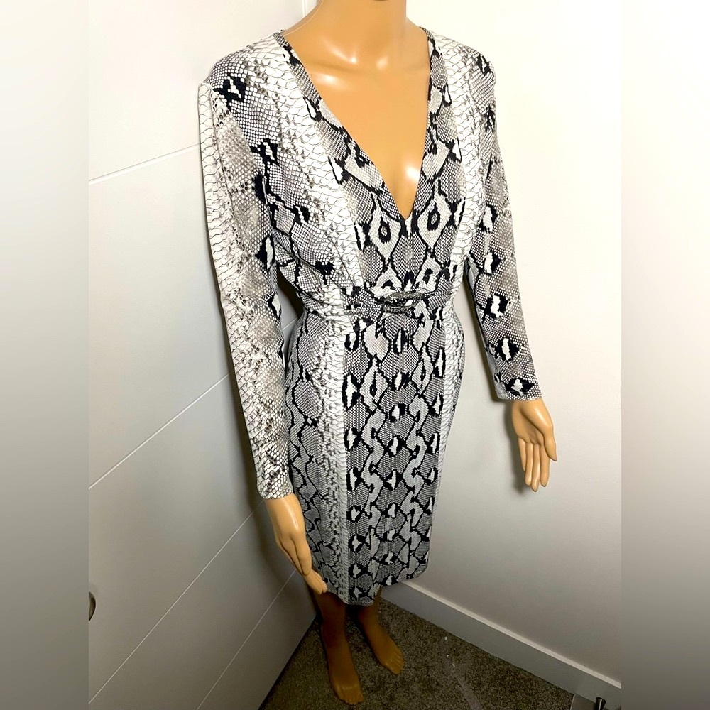 ROBERTO CAVALLI Python Print Cocktail Dress 🖤🐍 - Picture 2 of 16